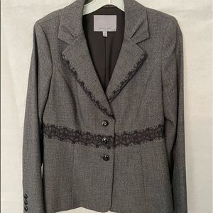Cute blazer almost new